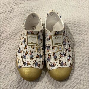 Native Minnie size 13 50 Anniversary - Gold and White Disney Design